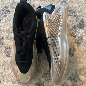 Men's Size M 11.0 (W 12.0) Adidas Ae1 Shoes (Used)