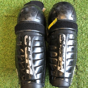Senior CCM Vector Plus Shin Pads 13" (Used)