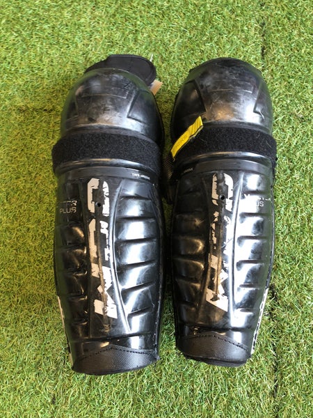 Senior CCM Vector Plus Shin Pads 13" (Used)