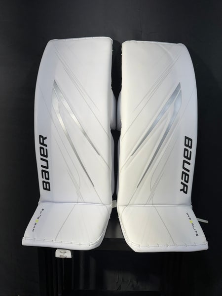 Used XL Bauer Hyperlite 2 Goalie Full Set Excellent condition—Like new