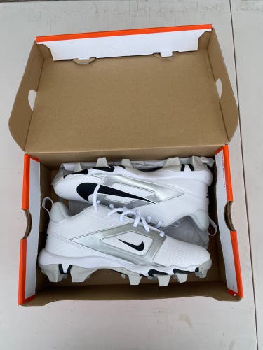 White Men's Size M 6.0 (W 7.0) Youth Nike ALPHA Menace 4 Shark Low Top Cleats Molded Cleats (New)