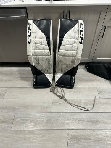 34"  CCM Eflex 6 Regular Goalie Full Set (Used)