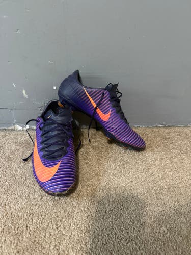 Nike Mercurial Vapor Soccer Cleats Men’s Size 9