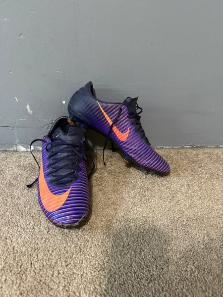 Nike Mercurial Vapor Soccer Cleats Men’s Size 9