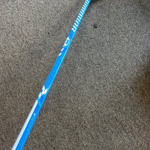 Junior Warrior Hockey Stick Right Handed W03 (Used)