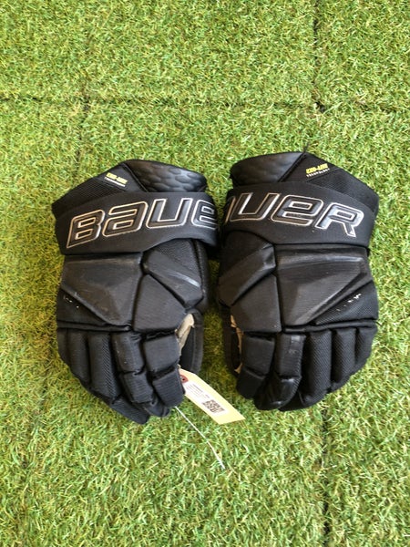 Senior Bauer Vapor Hyperlite Gloves 13" (Used)
