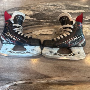 CCM JetSpeed FT480 Hockey Skates Regular Width 13.5 (Used)