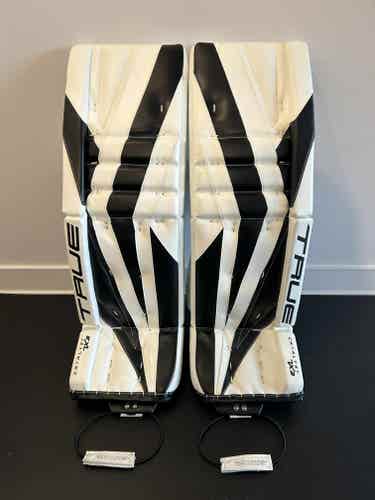 36" True Catalyst 7X3 Goalie Leg Pads (New)