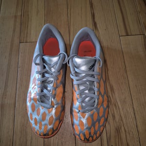 Orange Unisex Size M 9.0 (W 10.0) Adidas Indoor Cleats (Used)