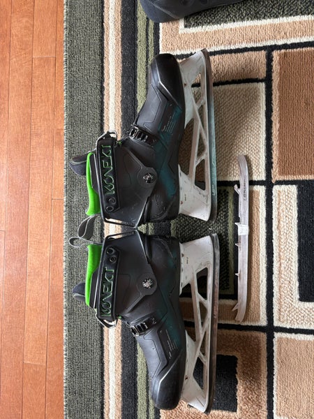 2023 Bauer Konekt 2 Hockey Goalie Skates Regular Width 10 (Used)