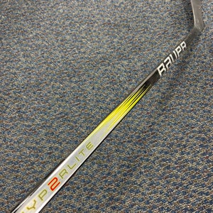 Junior Bauer Vapor Hyperlite 2 Hockey Stick Left Handed (Used)