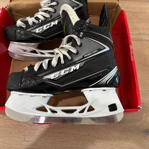 CCM RibCor 78K Hockey Skates Size 4.5