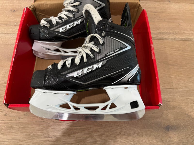 CCM RibCor 78K Hockey Skates Size 4.5