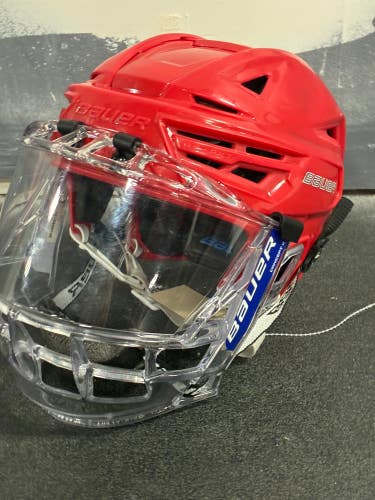 Red Large Bauer Re-Akt 155 Helmet (Used)