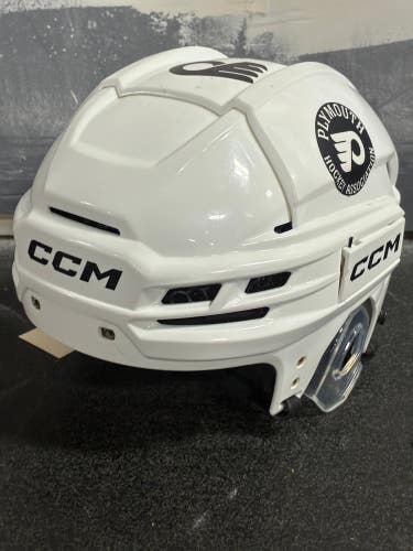 White Small CCM tacks 720 Helmet (Used)