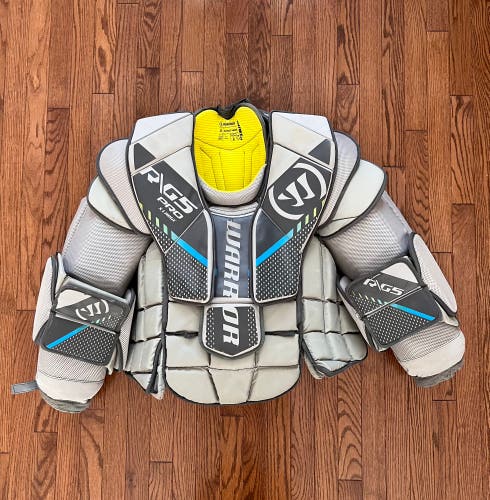XL  Warrior Ritual G5 Pro+ Goalie Chest Protector (Used)