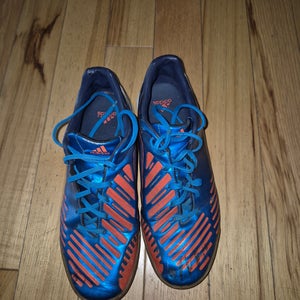 Blue Men's Size M 7.0 (W 8.0) Adidas Indoor Cleats (Used)