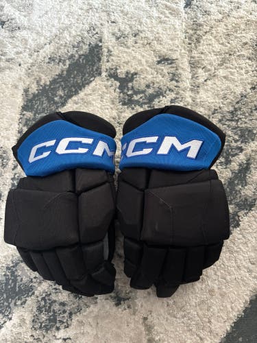 CCM Gloves 14" (Used)