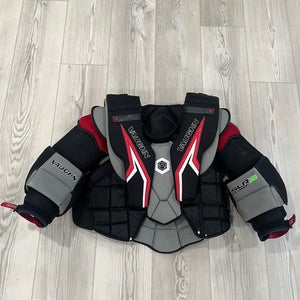Large Vaughn SLR3 Pro Carbon Goalie Chest Protector (Used)