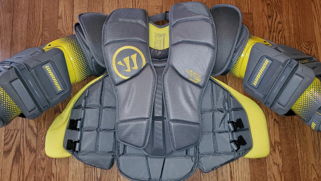 Medium Warrior Ritual Pro Goalie Chest Protector (Used)