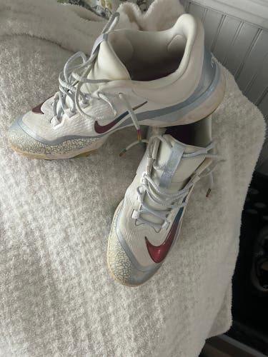 Men's Size M 12.0 (W 13.0) Nike Huarache (Used)