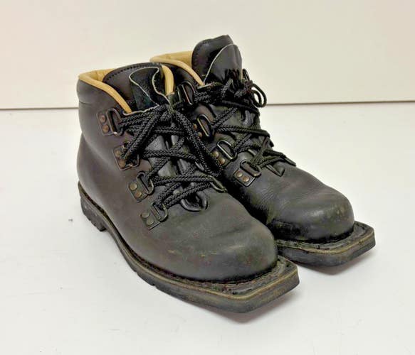 Merrell Padded Black Leather 3-Pin 75mm Telemark/Cross Country Ski Boots 7-1/2 W
