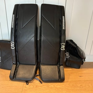 30"  2023 Warrior Ritual G6 E+ Goalie Leg Pads (Used)