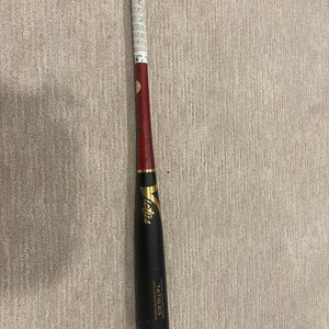 Victus Tatis Maple Bat (-3)  28 oz 31" (Used)