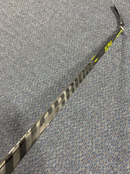 Senior Warrior Alpha LX2 Hockey Stick Right Handed (Used)