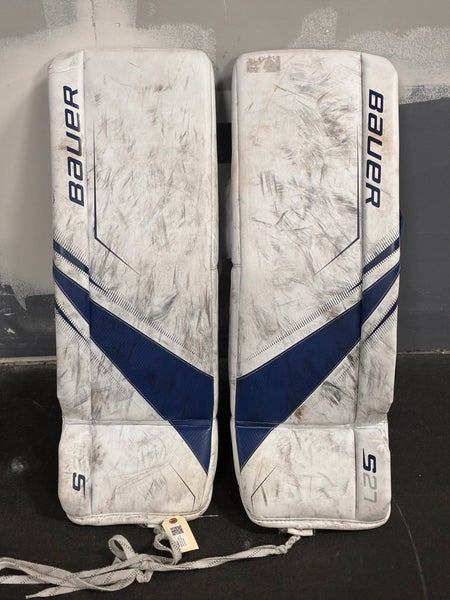33" Senior Bauer S27 Goalie Leg Pads (Used)