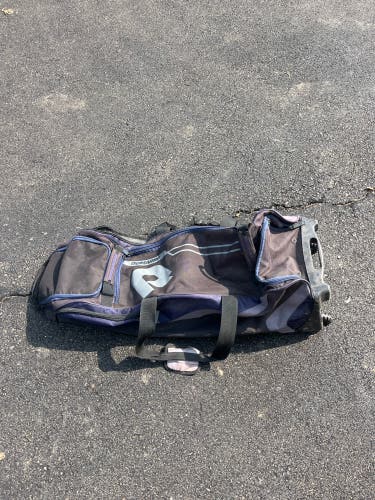DeMarini Rolling Vendetta Bag, White/Black