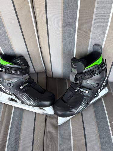 Bauer Konekt Hockey Goalie Skates Regular Width 9 (Used)