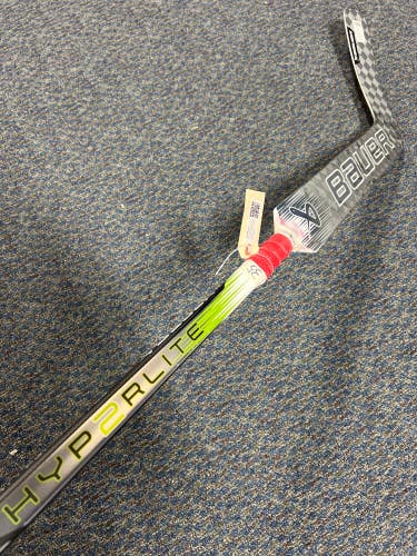 Intermediate Bauer Hyperlite 2 Goalie Stick Regular 23" Paddle (Used)