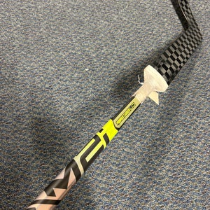 Senior Warrior Ritual M2i Goalie Stick Regular (Used)