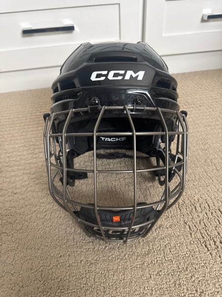 CCM Tacks 720 Helmet With Cage