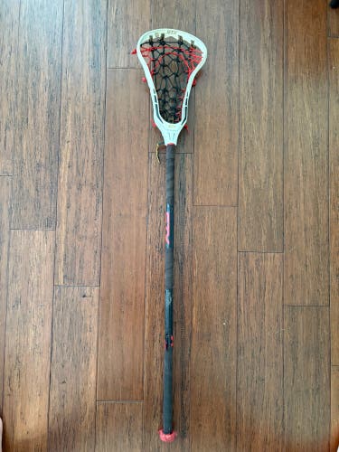 STX Crux 500 Women’s Lacrosse Complete Stick (Used)