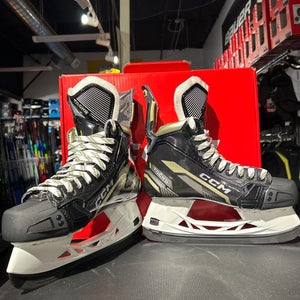 CCM Tacks AS-590 Hockey Skates Regular Width 8.5 (New)