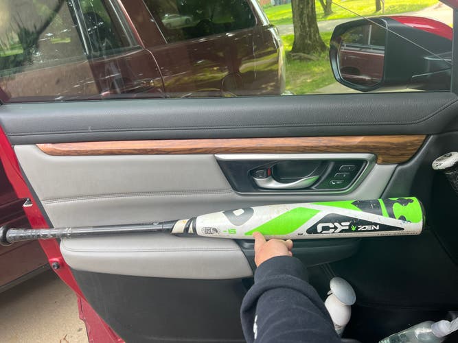 2017 DeMarini CF Zen Composite USSSA Certified Bat (-5) 27 oz 32" (Used)