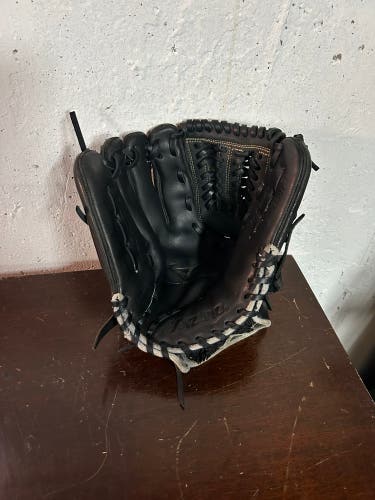 LHT Mizuno Infield MVP Prime Glove 11.5" (Used)