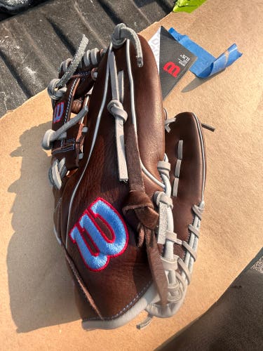 2024 Wilson RH Infield A1000 Baseball Glove 11.75" (New)