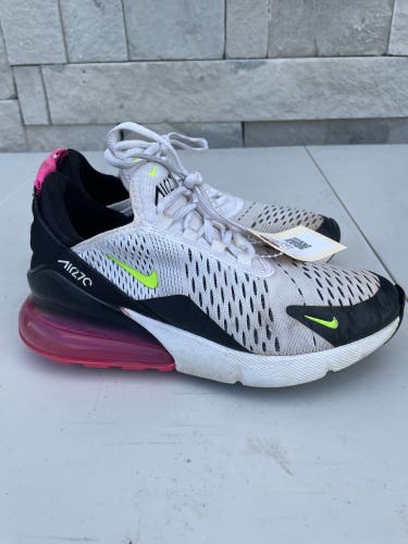 White Unisex Size M 3.5 (W 4.5) Youth Nike Air max 270 Shoes (Used)