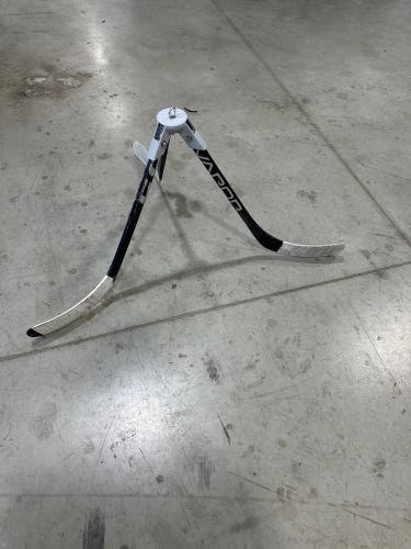 Hockey stick Training Tripod