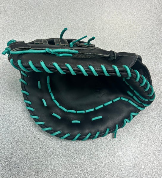 A2000 Made In Japan A2802 1st Base 12.5" (Used)
