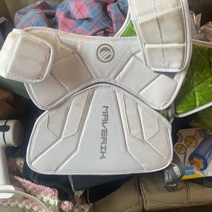 Large Adult Maverik Shoulder Pads (Used)