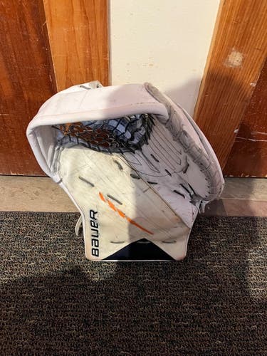 Bauer Hyperlite Regular Pro Stock (Used)
