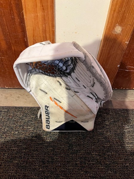 Bauer Hyperlite Regular Pro Stock (Used)