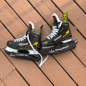 Bauer Supreme M3 Hockey Skates Regular Width Size 5 (New)