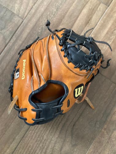 Wilson RH Catcher's A2000 Baseball Glove 32" (New)