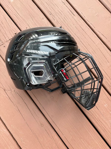 Medium CCM FM780 Helmet (New)