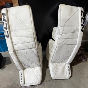 35" 2022  CCM Eflex 6 Goalie Leg Pads (Used)
